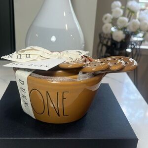 Rae Dunn Gingerbread Christmas measuring cups 2023